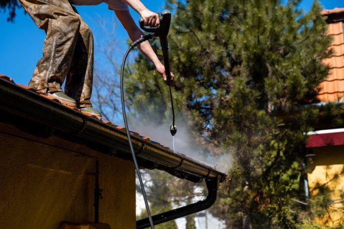 Power washing