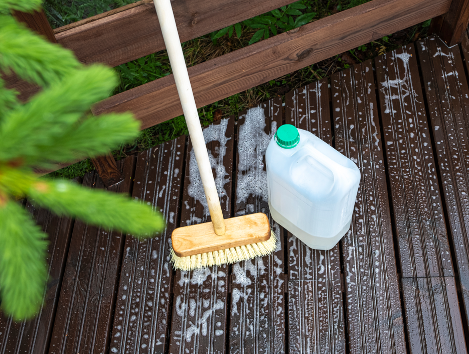 Assessing deck condition